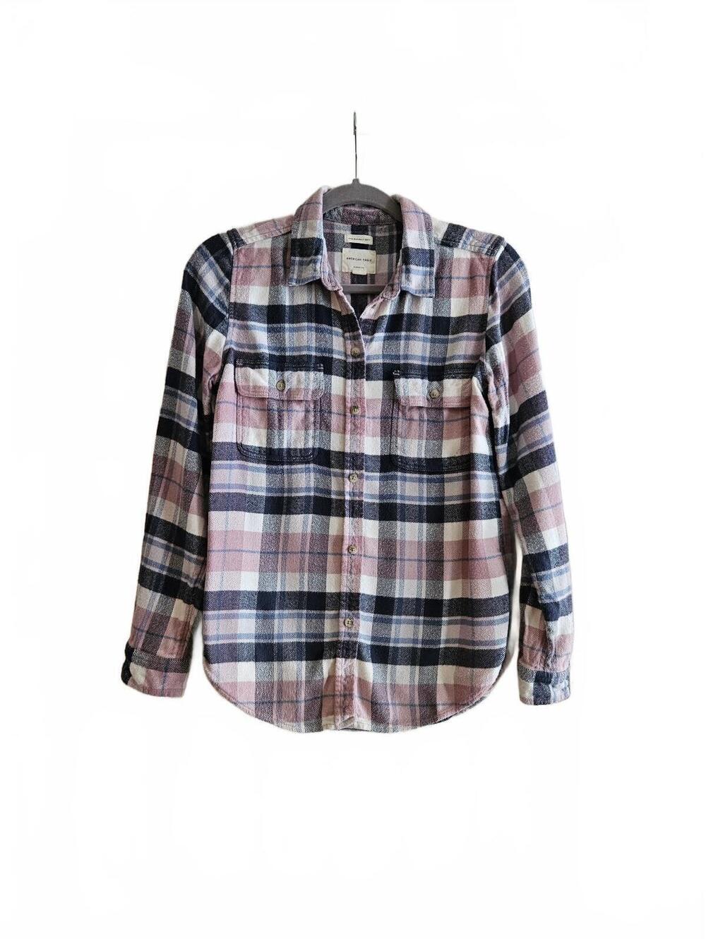 American Eagle Outfitters Women's Classic Fit Pink Plaid Button-Down-Size Small